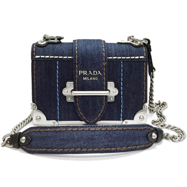 イタリア発の世界的ブランド ｐｒａｄａ プラダ のバッグを深掘り 歴史から人気シリーズまで 公式 Monobank ものばんく ブランド買取は金 プラチナ高額査定のプロの鑑定士