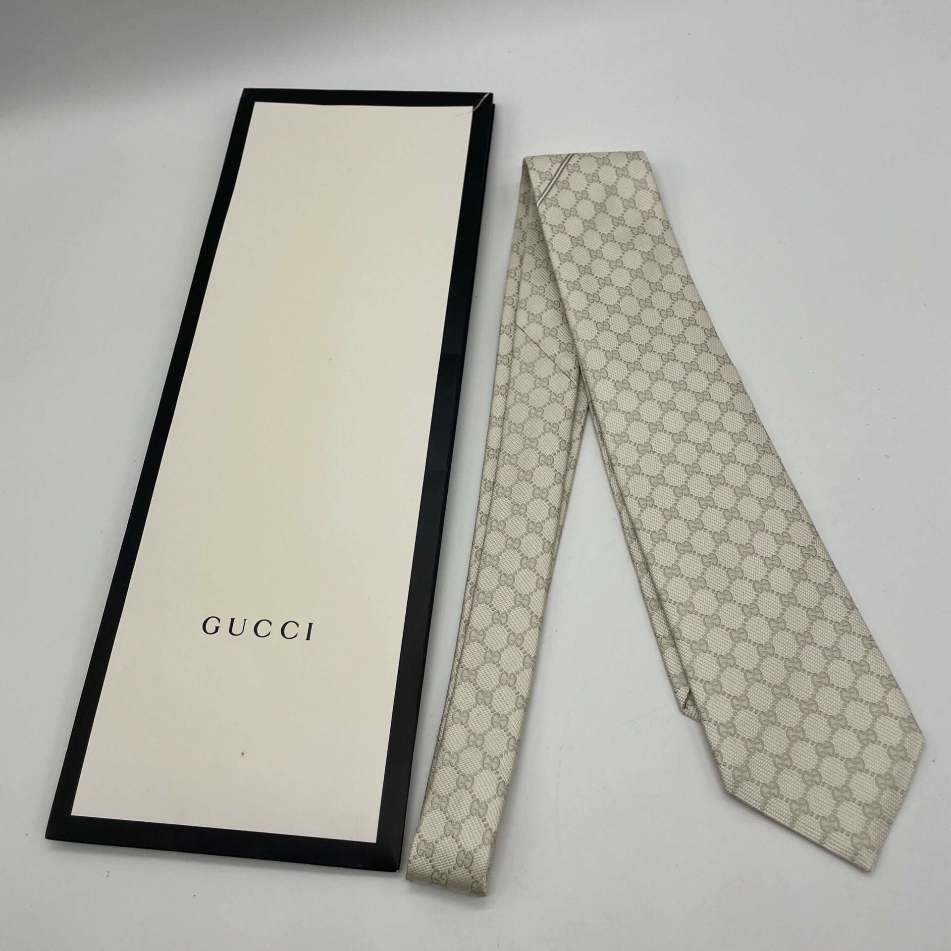 GUCCI ネクタイ GG