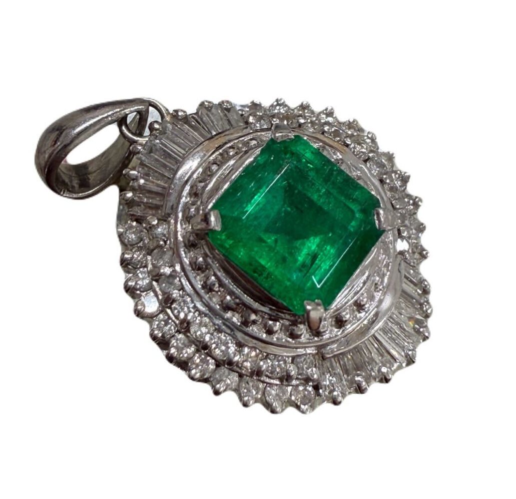 エメラルド1.72ct ペンダントトップをお買取りしました！