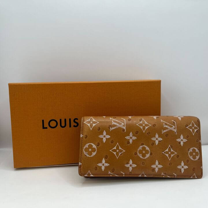 LOUIS VUITTON N85942 ポルトフォイユ・ブラザを高額査定
