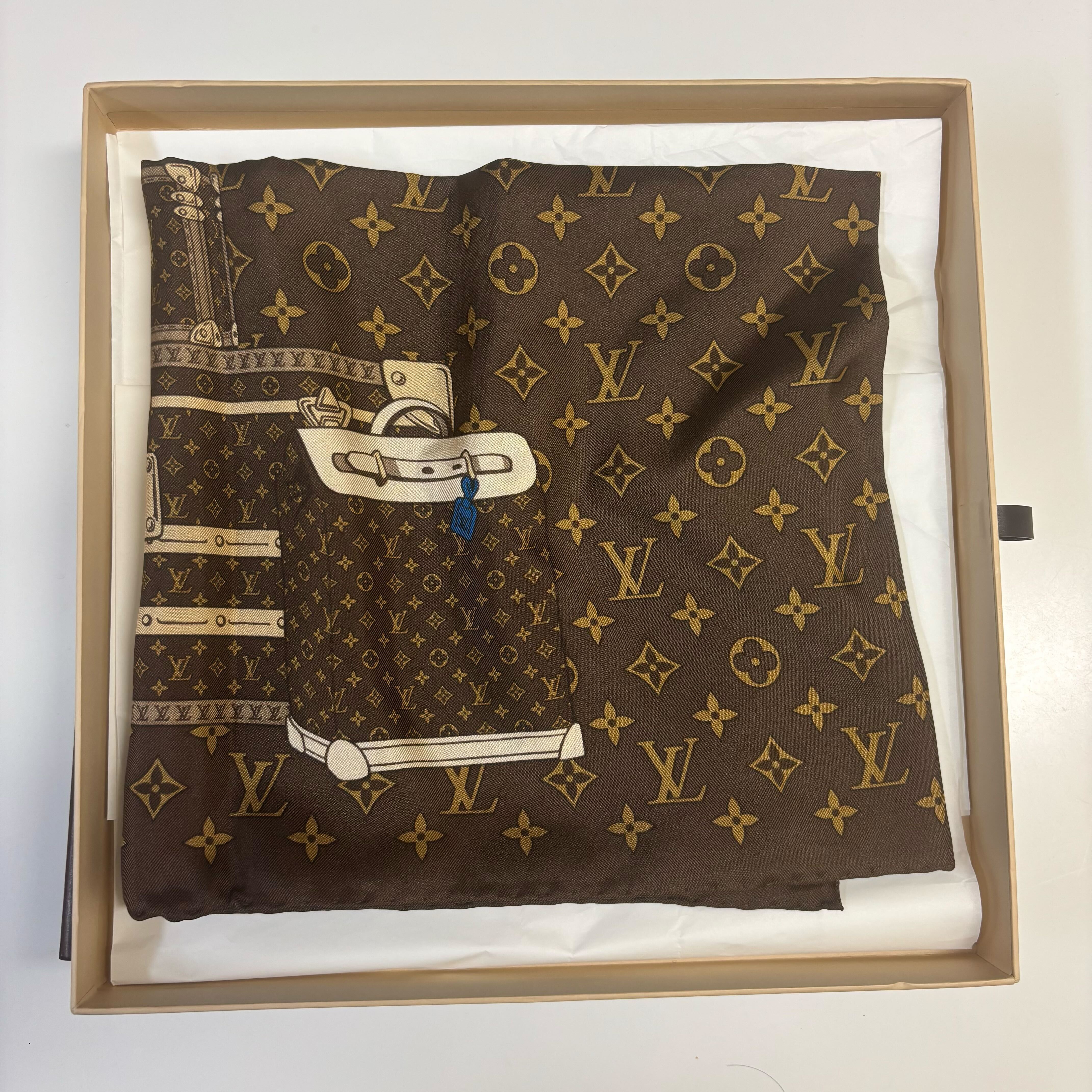 ルイヴィトンのスカーフを買取しました