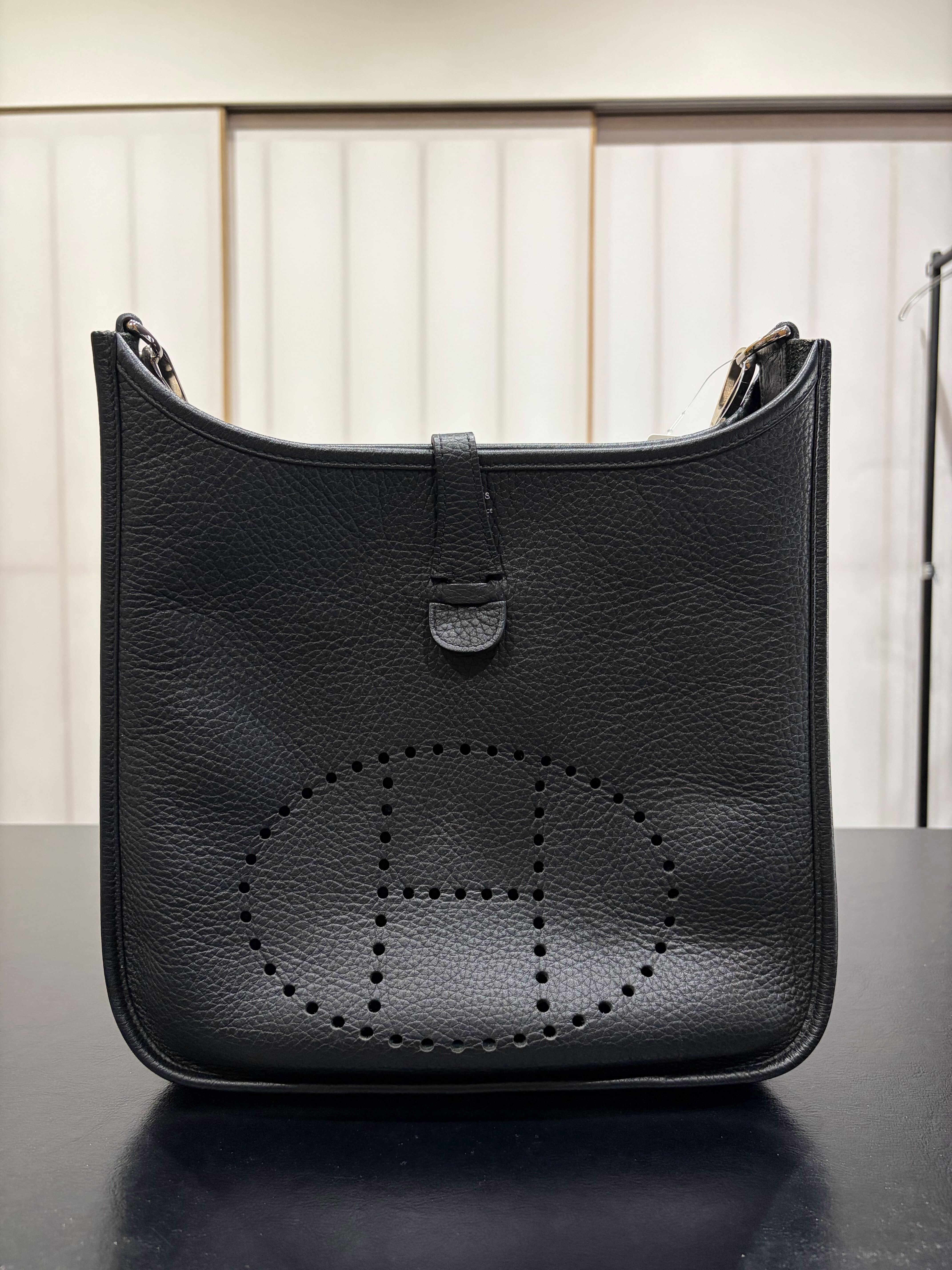 ルイヴィトン M40685 ネヴァーフルMM 草間彌生モデル パンプキンドット